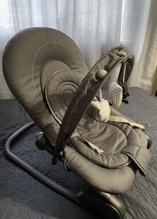 Шезлонг chicco hoopla сірий