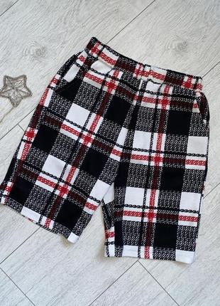 Короткі шорти в клітинку 8 років