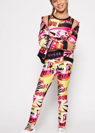 Костюм в спортивному стилі.  оригінал