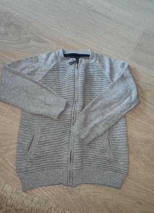 Кофта класична