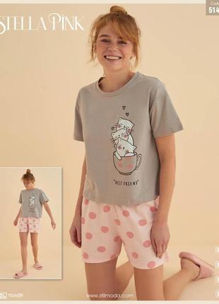 Летняя женская пижама с футболкой  и шортами турецкая с котятами