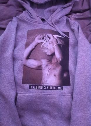 Сіре худі з репером