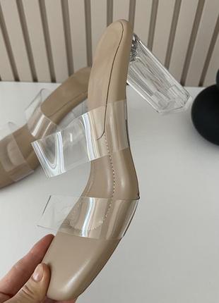 Прозорий шльопанці на підборах