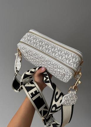 Сумка женская в стиле mk crossbody white7 фото