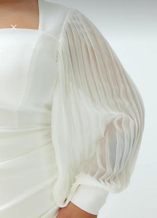 Сукня біла батал