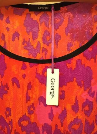 Дуже гарна та стильна брендова блузка.