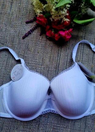 Белый бюстгальтер на большую грудь triumph beauty-full idol 80f, 70h