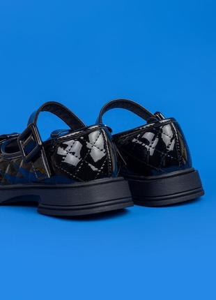 Туфли лакированные для девочек6 фото