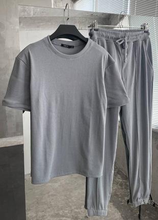 Чоловічі якісний комплект штани спортивні та футболка зручний в носінні на літо костюм двійка