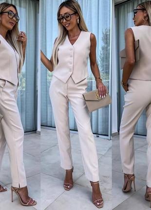 Брючный костюм женский летний на лето повседневный базовый легкий черный бежевый лиловый белый красный голубой брюки жилетка деловой