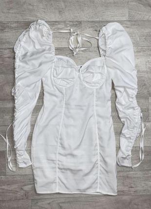 Сукня від prettylittlething