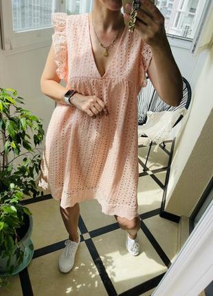 Персиковое платье туника из кружева прошва