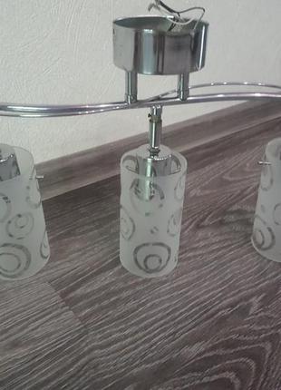 Люстра на 3 плафона