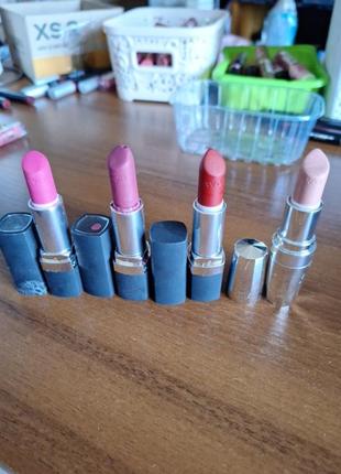 Помада avon