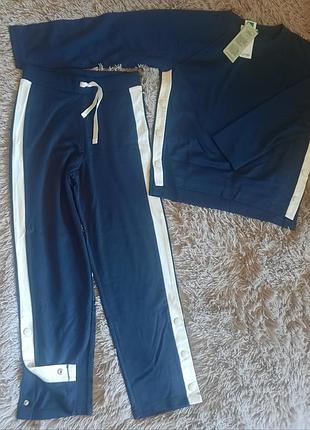 Спортивний костюм benetton на дівчинку 8-9 років