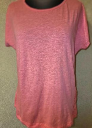 Футболка с ажурными вставками