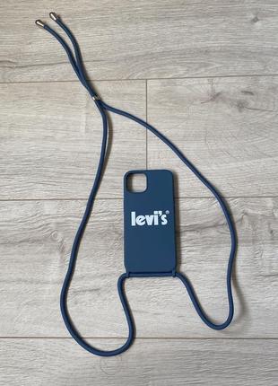 Чохол levi’s на iphone 13 pro