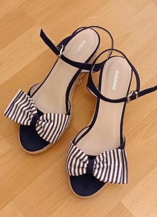 Graceland босоніжки босоножки німеччина