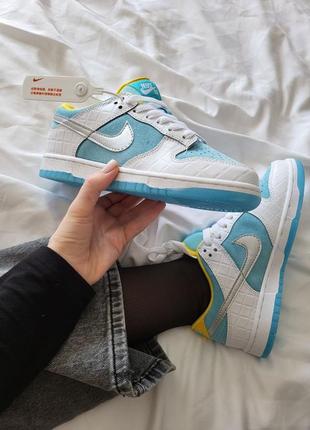 Шикарні стильні кросівки "nike"