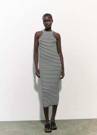 Zara платье эластичное трикотаж в полоску