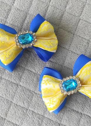 Бантики желто-синие, патриотические бантики, школьные бантики, праздничные украшения