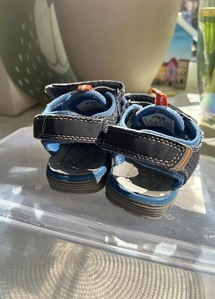 Сандалі, босоніжки 2