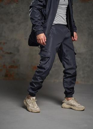 Спортивные штаны