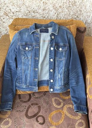 Джинсова куртка