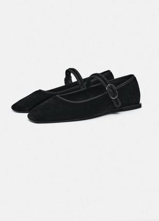 Бархатные туфли zara