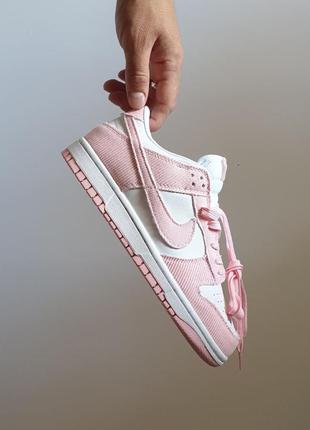 Женские кроссовки nike alarm air definition white white