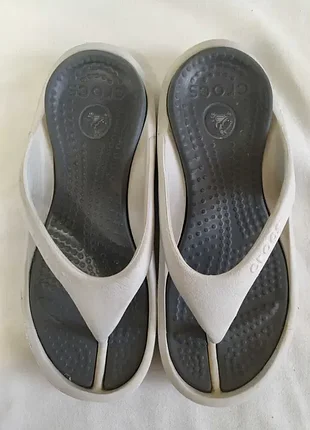 Шлепанцы-вьетнамки женские crocs крокс