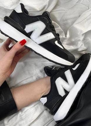 Розпродаж кросівки new balance4 фото