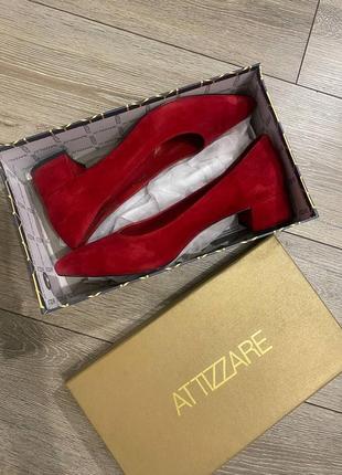 Туфлі attizzare 39 р(25.5 см)