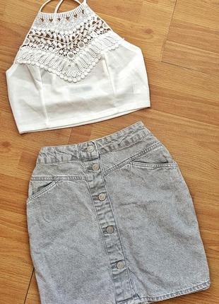 Джинсовая юбка на пуговицах