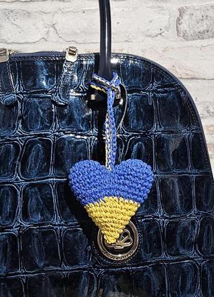 Брелок серце патріотичний з рафії  handmade