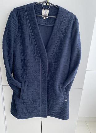 Стеганый жакет