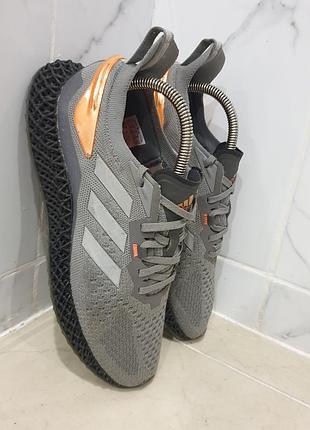 Кроссовки adidas