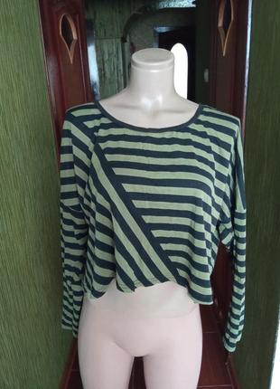 Легенька футболка з довгим рукавом