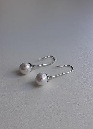 Стильні сережки біжутерія