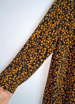 Стильна блуза у квітковий принт спинка на гудзиках2 фото