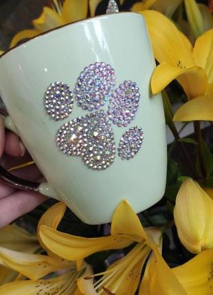 Чашка с инкрустацией.