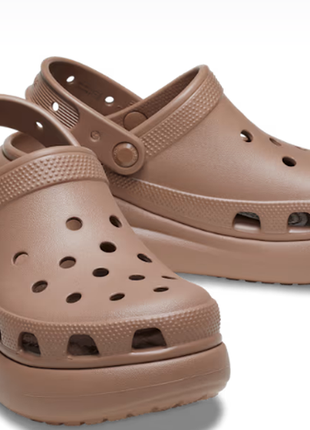 Crocs кроксы клоги сабо шлепки сандалии на платформе crush latte clog