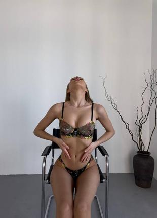 Комплект который однозначно подарит весеннее настроение4 фото