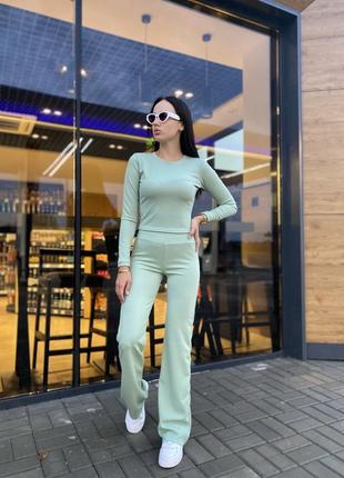 Жіночий костюм soli green