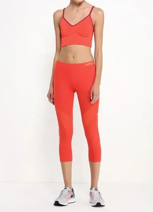 Nike спортивный комплект топ и леггинсы