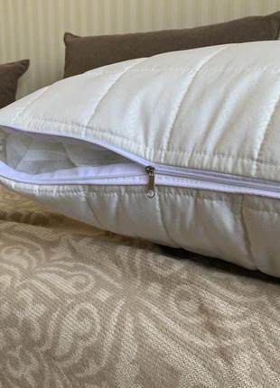 Подушка гіпоалергенна з холофайбером