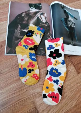 Яскраві шкарпетки у квіточки2 фото
