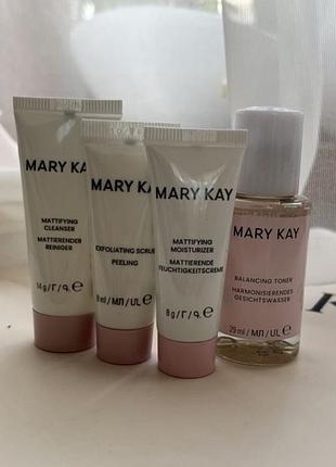 Новинка! міні версія набір засобів mary kay для догляду за шкірою