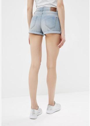 Распродажа голубые короткие джинсовые шорты jennyfer