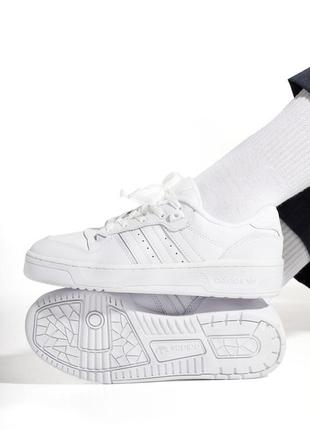 Чоловічі кросівки adidas rivalry white 40-41-42-43-44-45